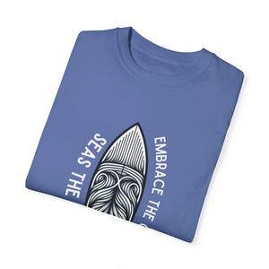 Seas the Day, Embrace the Chaos – Minimalist Surfboard T-Shirt